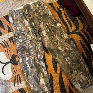 Hollister Camouflage Cargo Jeans